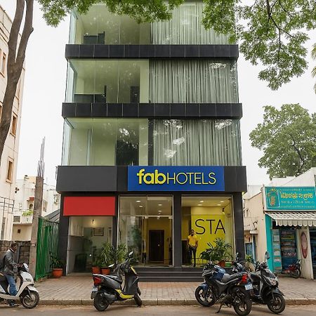 Fabhotel Rlv Green Palace - Nr Kengeri Satellite Town バンガロール エクステリア 写真
