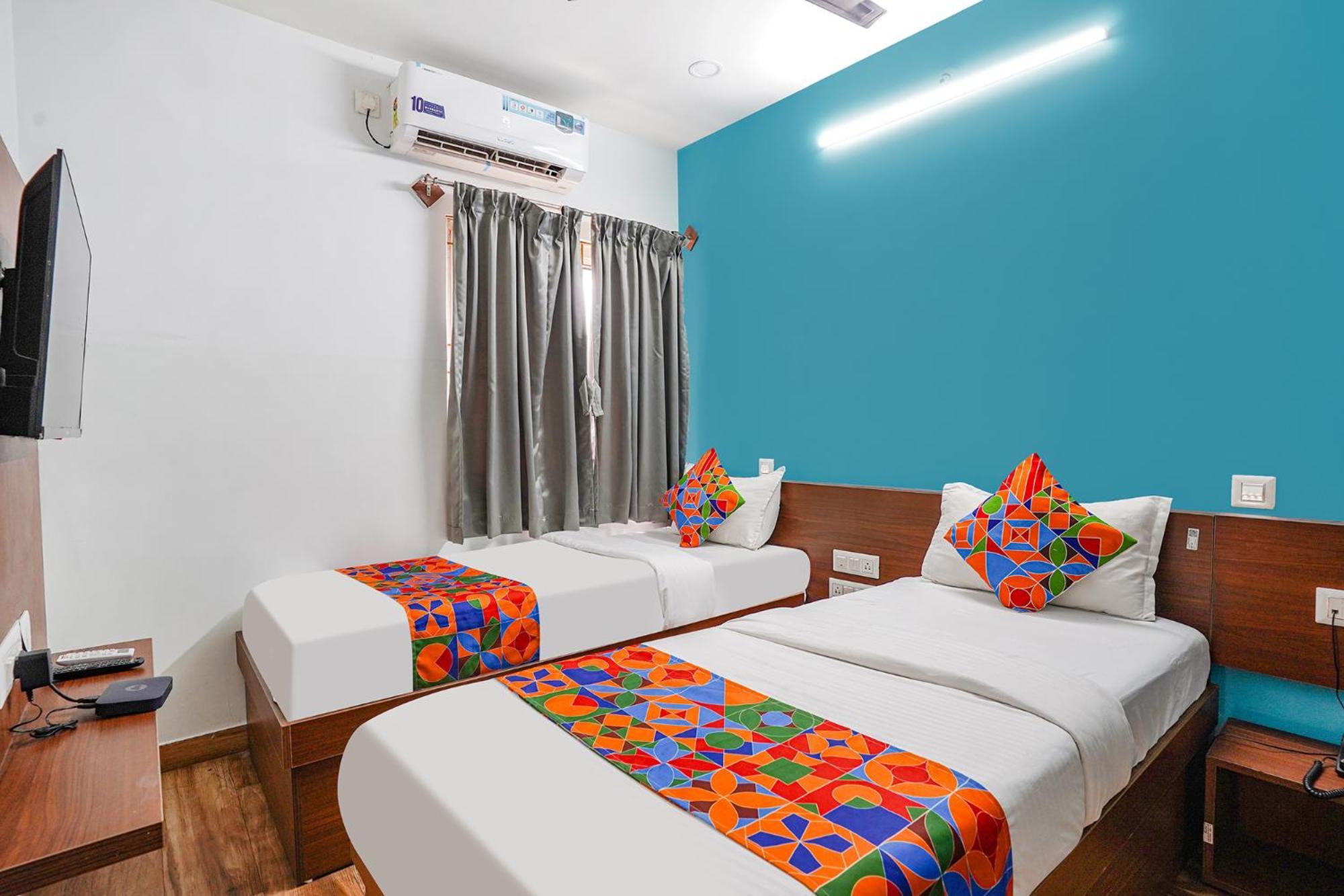 Fabhotel Rlv Green Palace - Nr Kengeri Satellite Town バンガロール エクステリア 写真