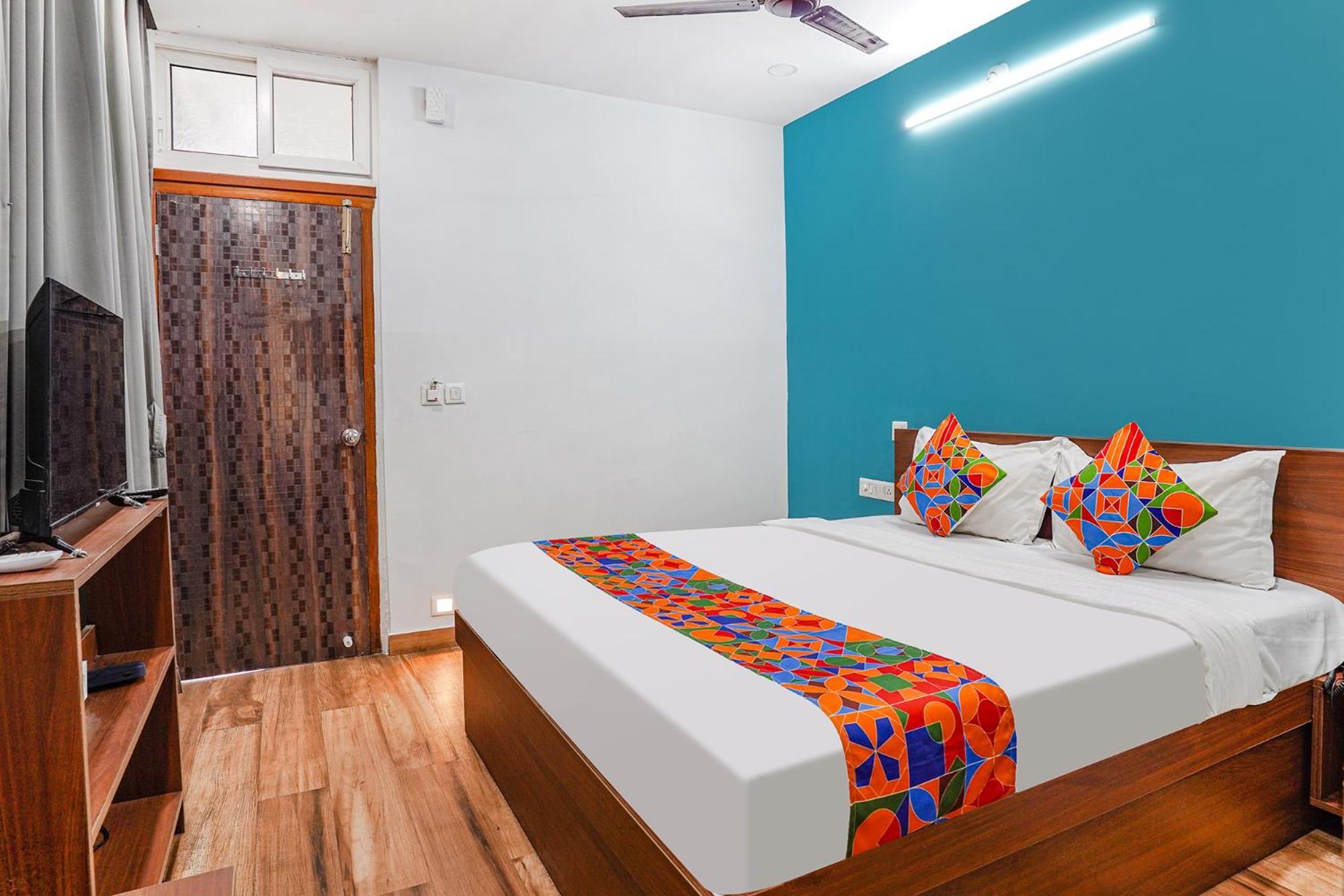 Fabhotel Rlv Green Palace - Nr Kengeri Satellite Town バンガロール エクステリア 写真