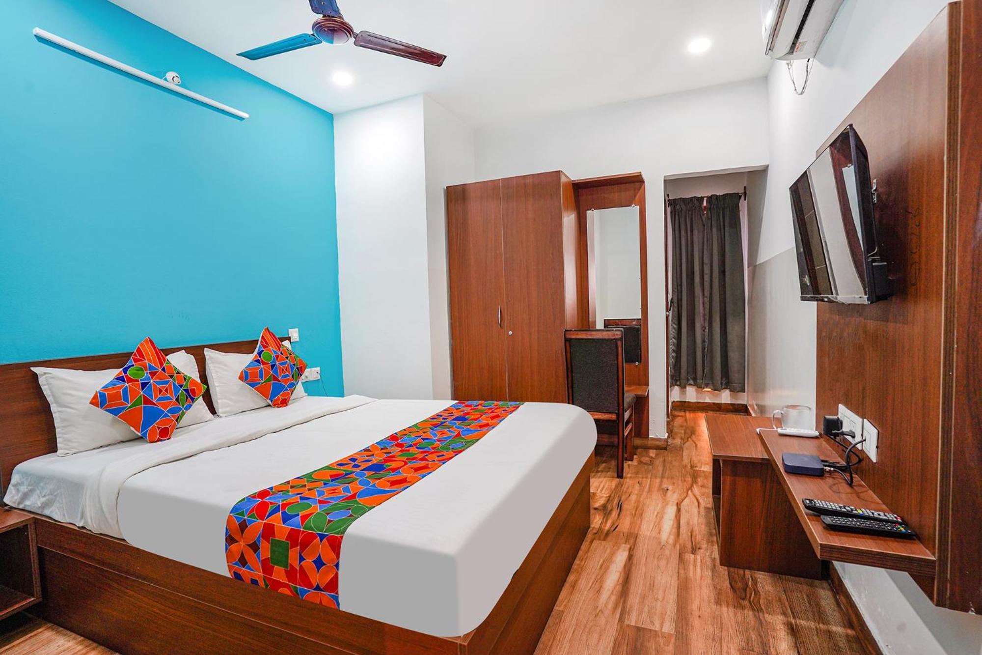 Fabhotel Rlv Green Palace - Nr Kengeri Satellite Town バンガロール エクステリア 写真