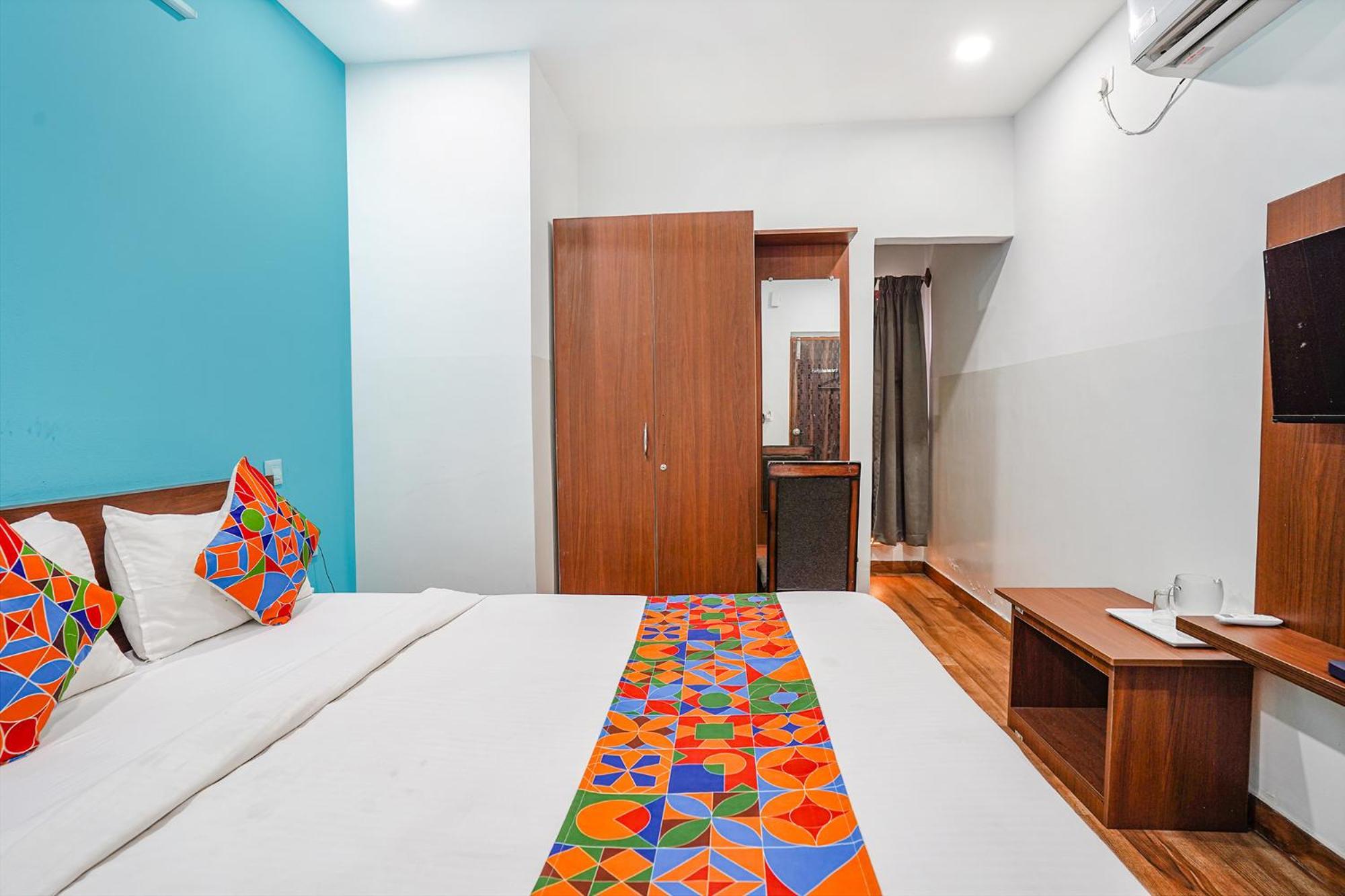 Fabhotel Rlv Green Palace - Nr Kengeri Satellite Town バンガロール エクステリア 写真